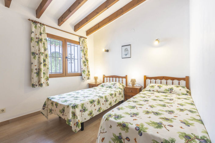 Image No.20-5 Bed Villa for sale