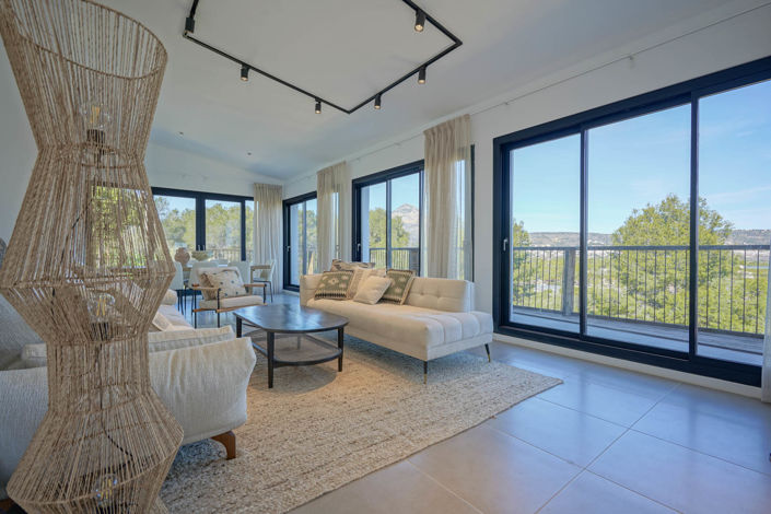 Image No.2-3 Bed Villa for sale