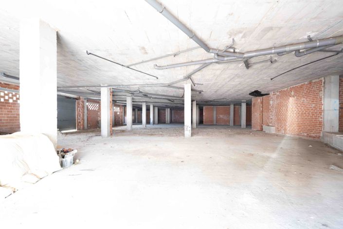 Image No.4-Commercial for sale