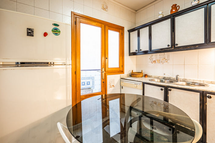 Image No.7-4 Bed Townhouse for sale