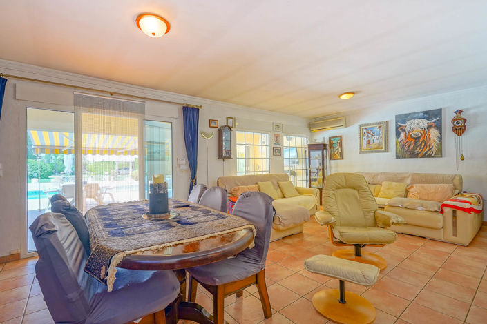 Image No.13-5 Bed Villa for sale