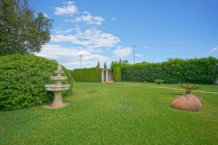 Image No.35-5 Bed Villa for sale