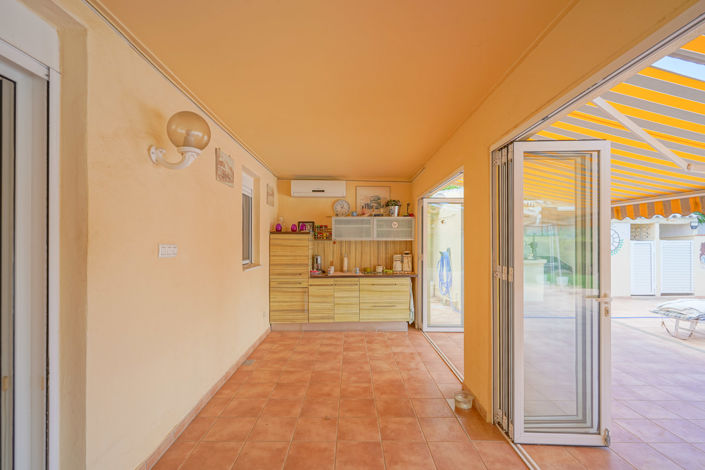 Image No.9-5 Bed Villa for sale