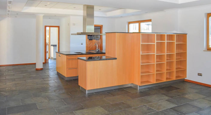 Image No.18-7 Bed Villa for sale