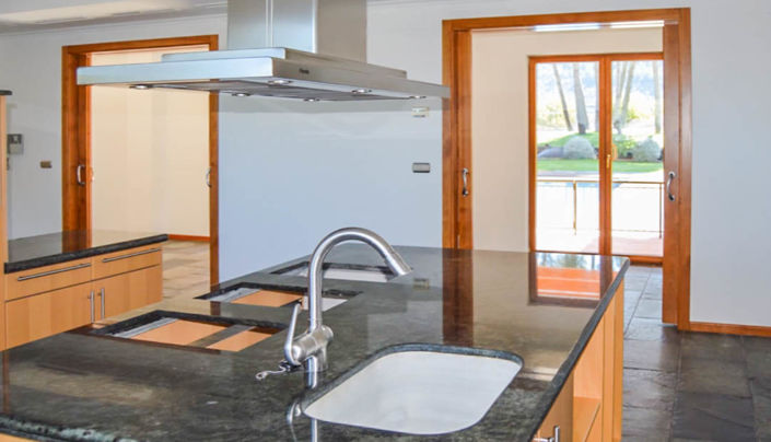 Image No.50-7 Bed Villa for sale