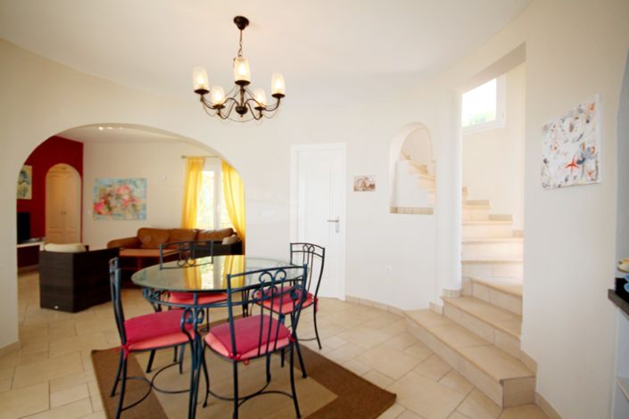 Image No.25-3 Bed Villa for sale