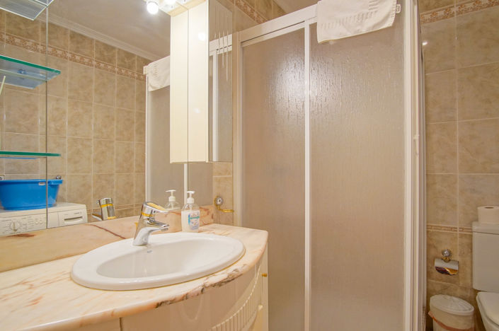 Image No.49-8 Bed Villa for sale