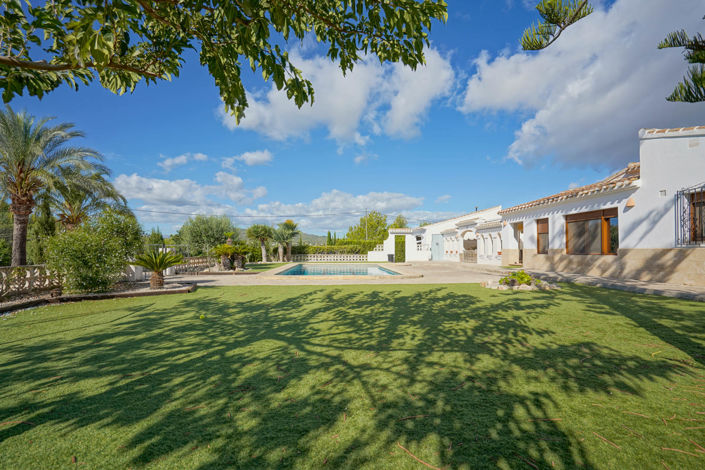 Image No.3-3 Bed Villa for sale