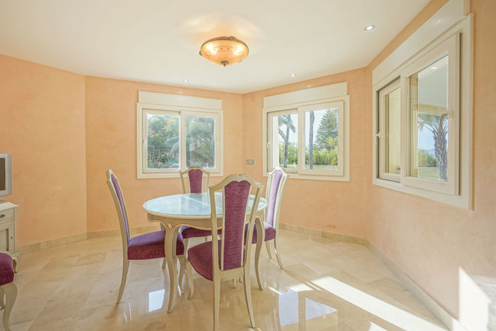 Image No.30-4 Bed Villa for sale