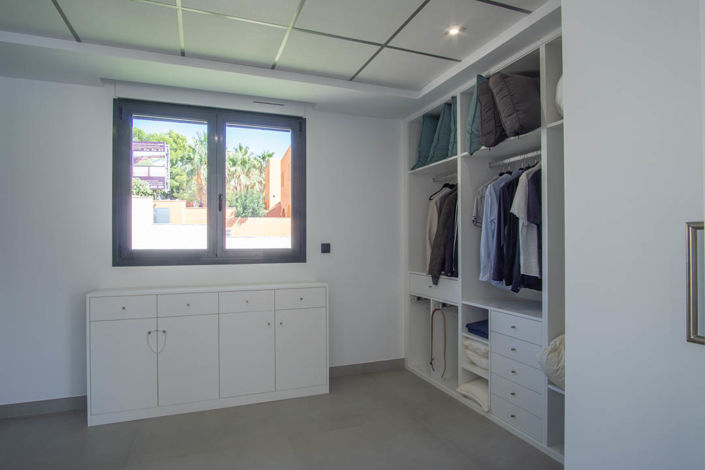 Image No.23-5 Bed Villa for sale