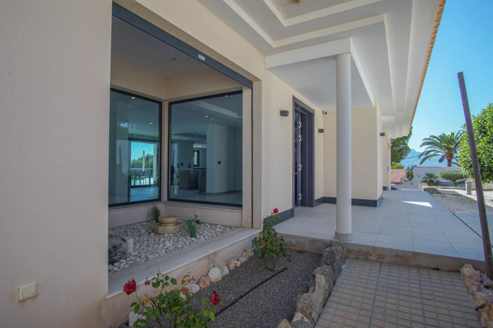 Image No.4-5 Bed Villa for sale