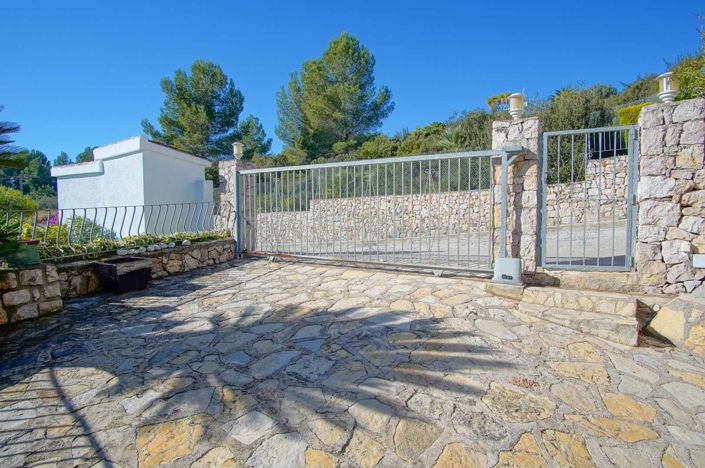 Image No.8-5 Bed Villa for sale