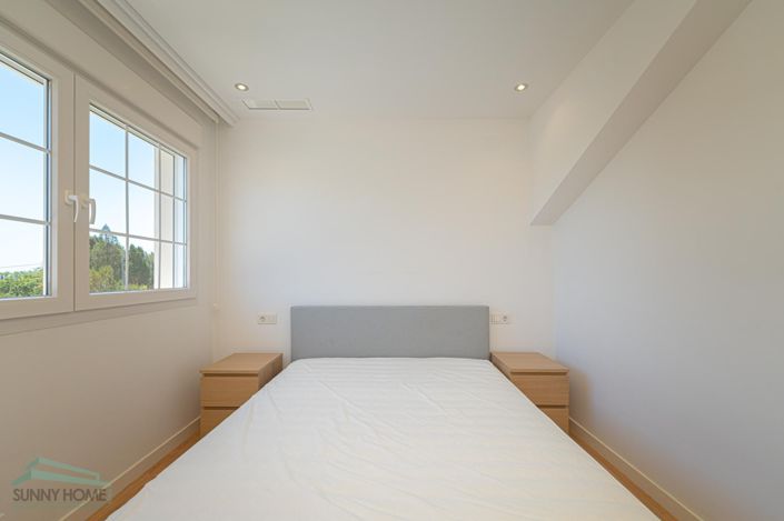 Image No.7-3 Bed Villa for sale