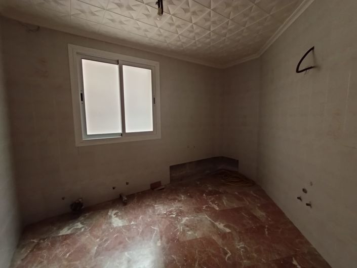 Image No.9-10 Bed Villa for sale