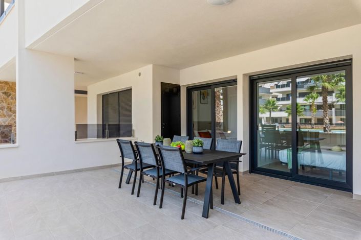 Image No.21-2 Bed Apartment for sale