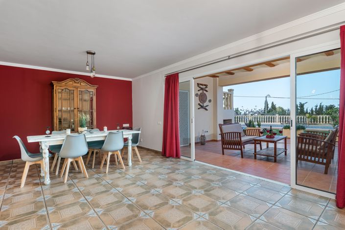 Image No.31-6 Bed Villa for sale