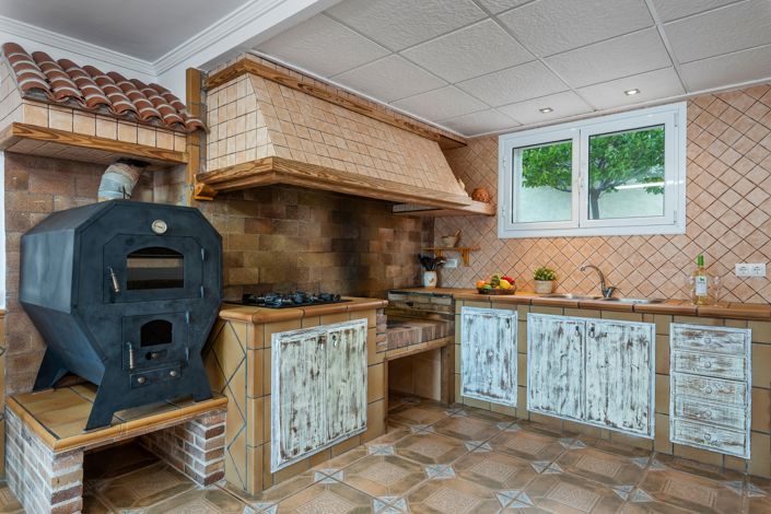 Image No.34-6 Bed Villa for sale