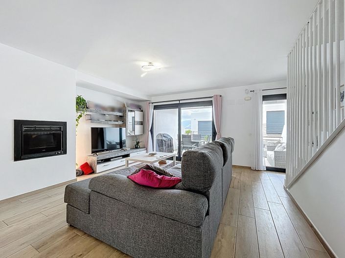 Image No.4-3 Bed Villa for sale