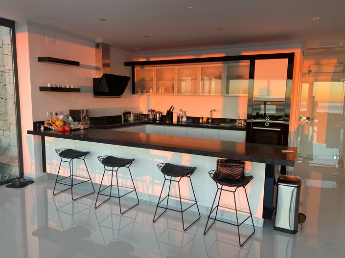 Image No.11-5 Bed Villa for sale