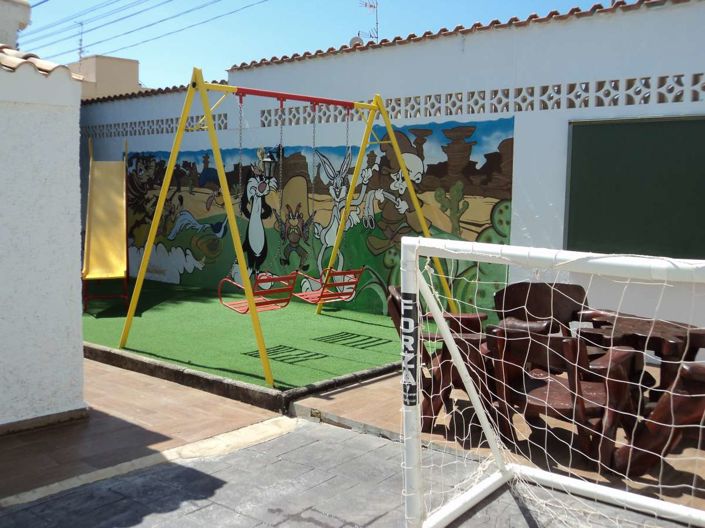 Image No.37-9 Bed Villa for sale