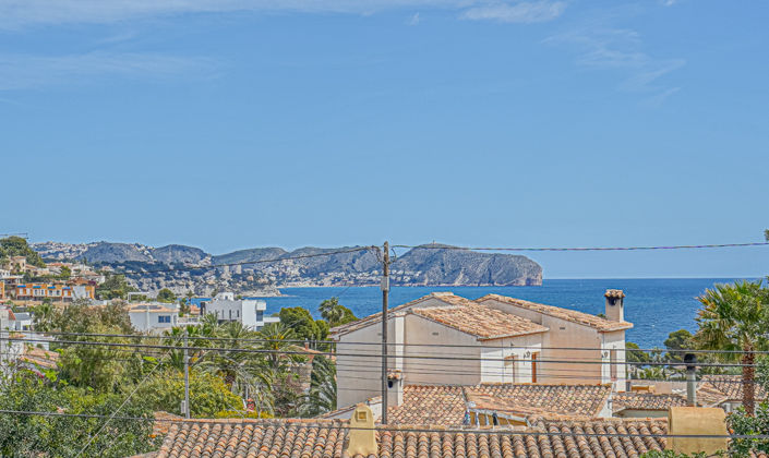 Image No.18-16 Bed Commercial for sale