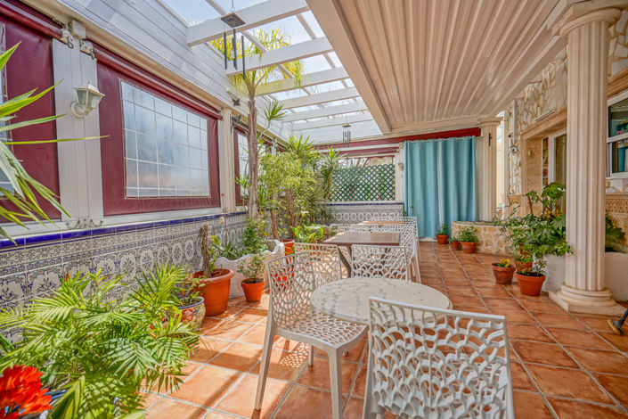 Image No.26-16 Bed Commercial for sale