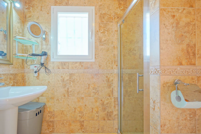 Image No.17-3 Bed Villa for sale