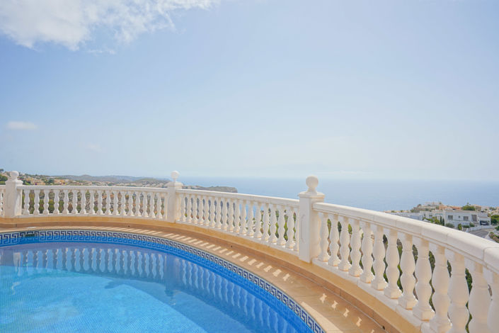 Image No.2-3 Bed Villa for sale