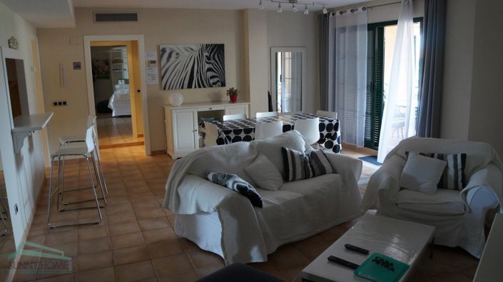 Image No.9-3 Bed Apartment for sale