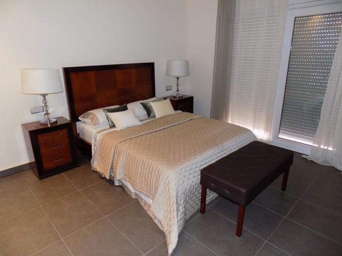 Image No.10-4 Bed Villa for sale