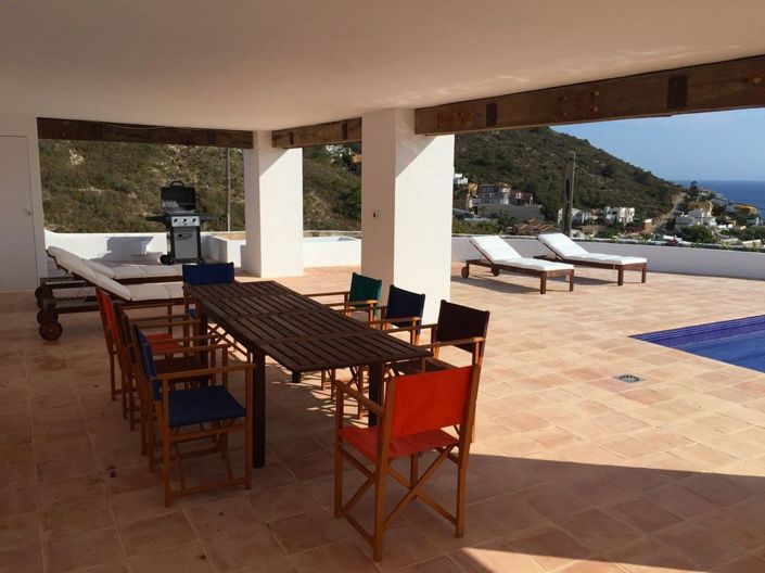 Image No.3-5 Bed Villa for sale