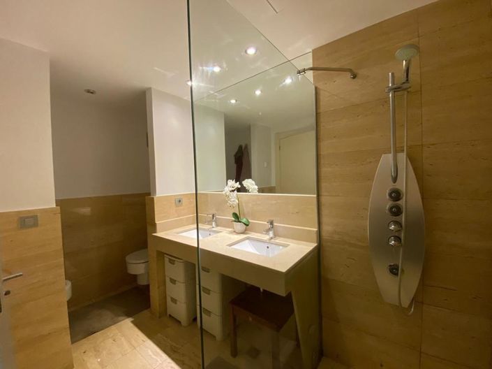 Image No.5-3 Bed Apartment for sale