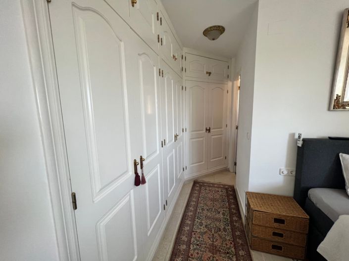 Image No.33-4 Bed Villa for sale