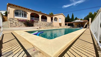 3 Bed Finca for sale