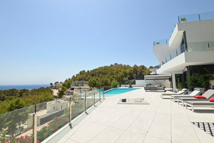 Image No.20-5 Bed Villa for sale