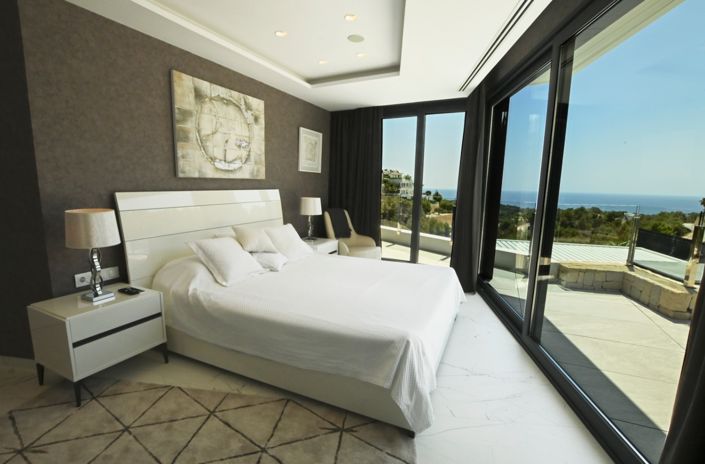 Image No.28-5 Bed Villa for sale