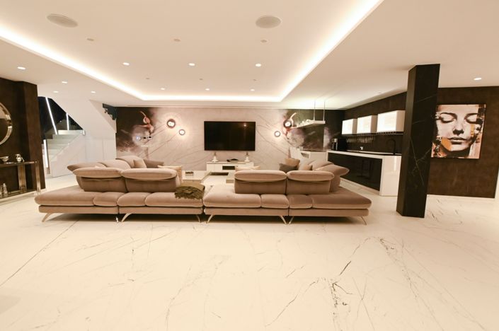 Image No.41-5 Bed Villa for sale