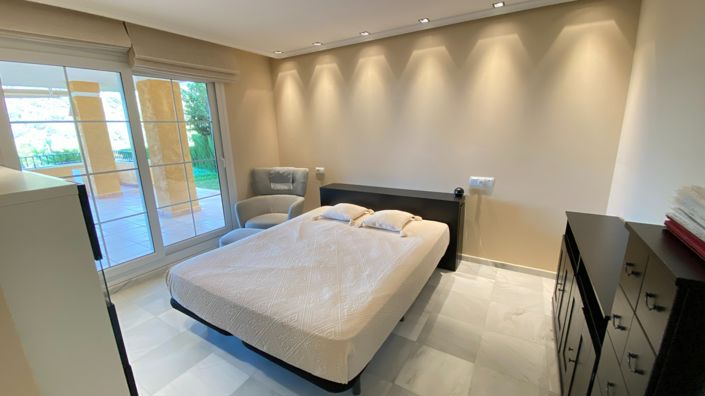 Image No.42-3 Bed Apartment for sale