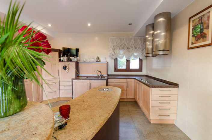 Image No.40-7 Bed Villa for sale