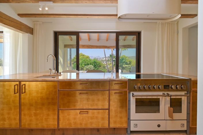 Image No.9-5 Bed Villa for sale