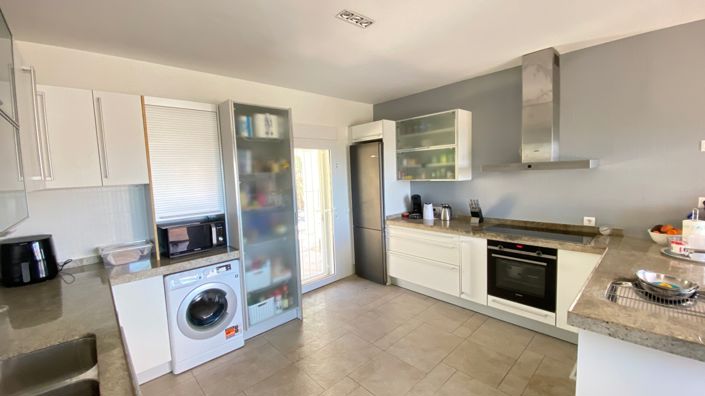 Image No.15-4 Bed Villa for sale