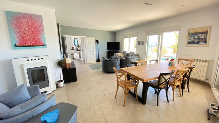 Image No.19-4 Bed Villa for sale