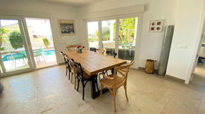 Image No.22-4 Bed Villa for sale