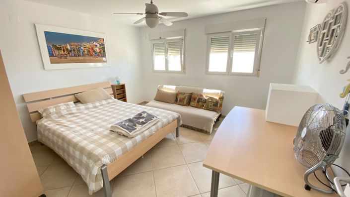 Image No.39-4 Bed Villa for sale