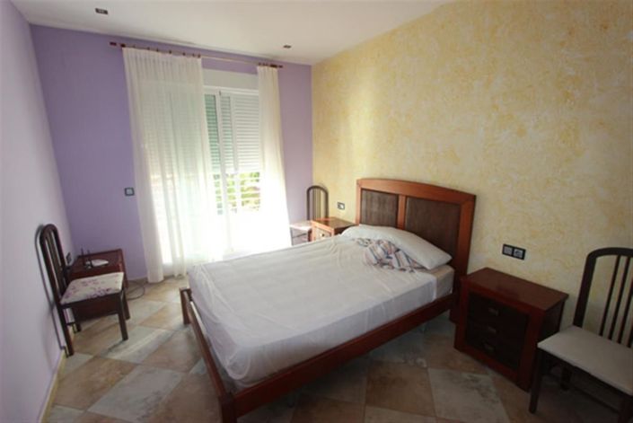 Image No.13-4 Bed Villa for sale