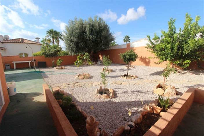 Image No.7-4 Bed Villa for sale