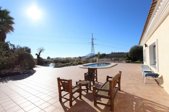 Image No.14-6 Bed Villa for sale