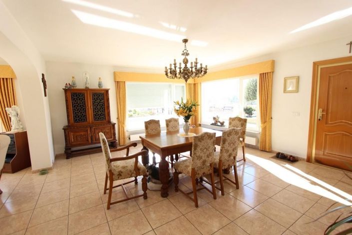 Image No.18-6 Bed Villa for sale