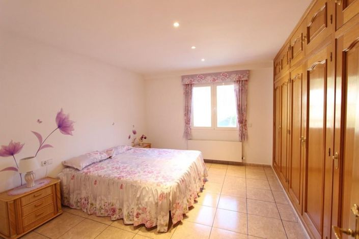 Image No.24-6 Bed Villa for sale