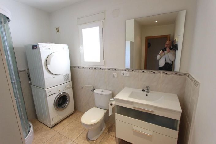 Image No.25-6 Bed Villa for sale